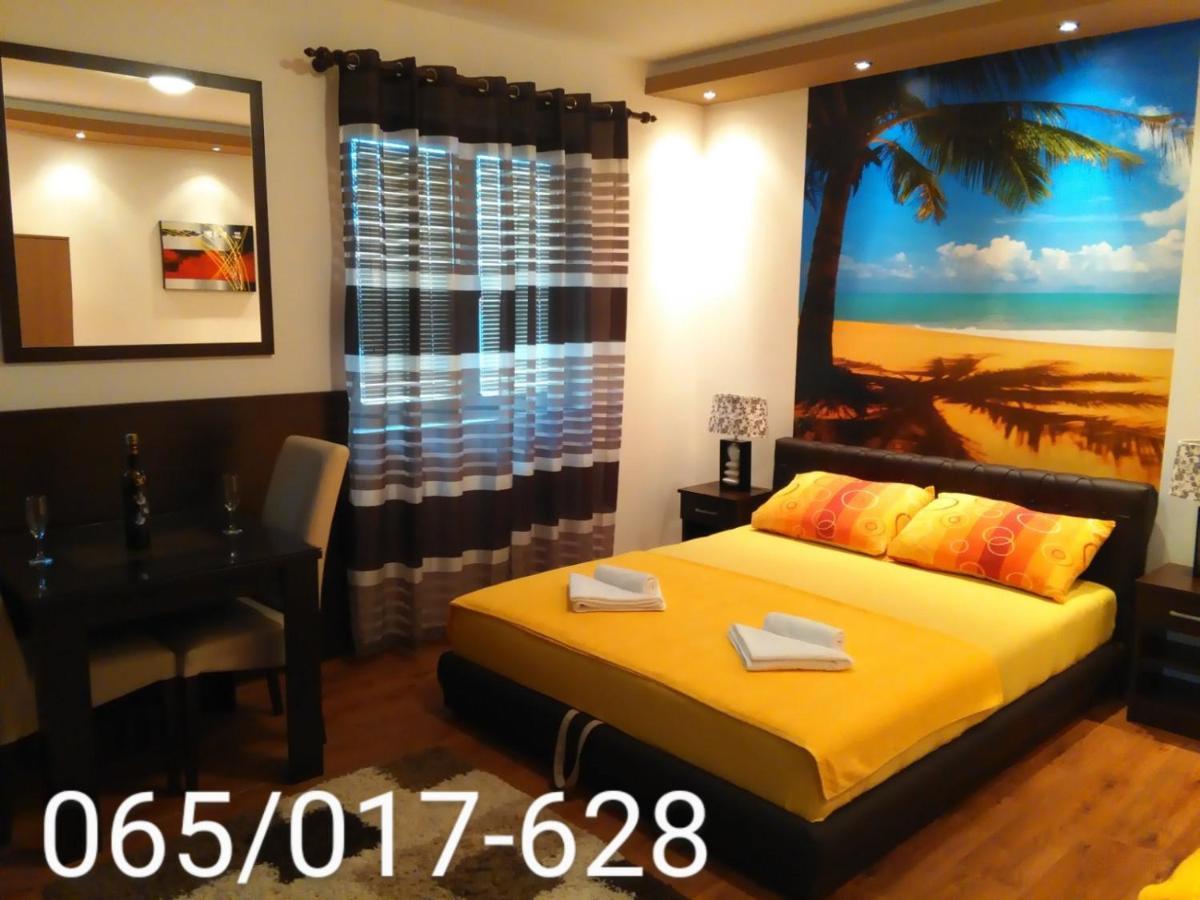 Apartments Leo Требине Екстериор снимка